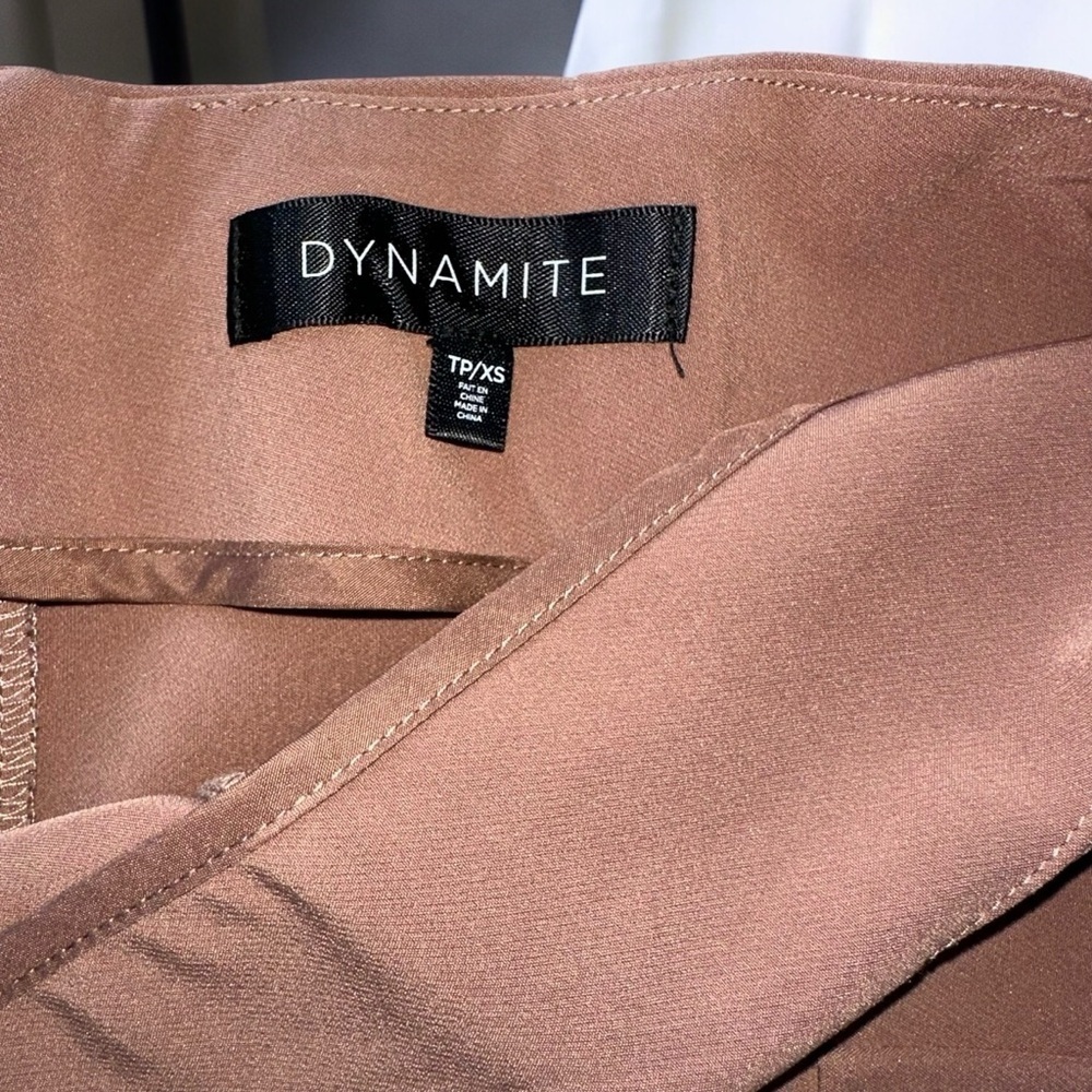 DYNAMITE NUDE PINK UTILITY  MINI SKIRT SIZE US XS - Picture 8 of 8